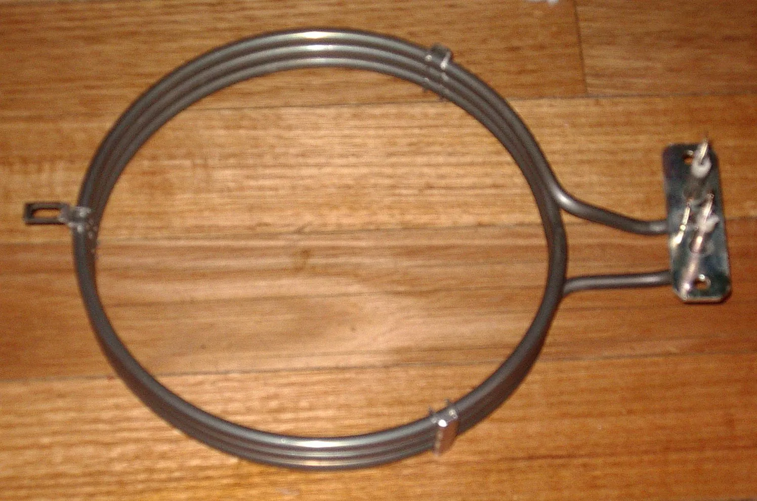 2500Watt 3 Loop Fan Forced Oven Element - Part # ELE2056