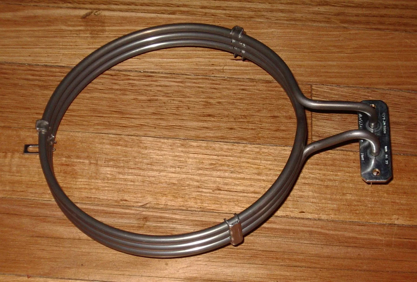 2500Watt 3 Loop Fan Forced Oven Element - Part # ELE2056