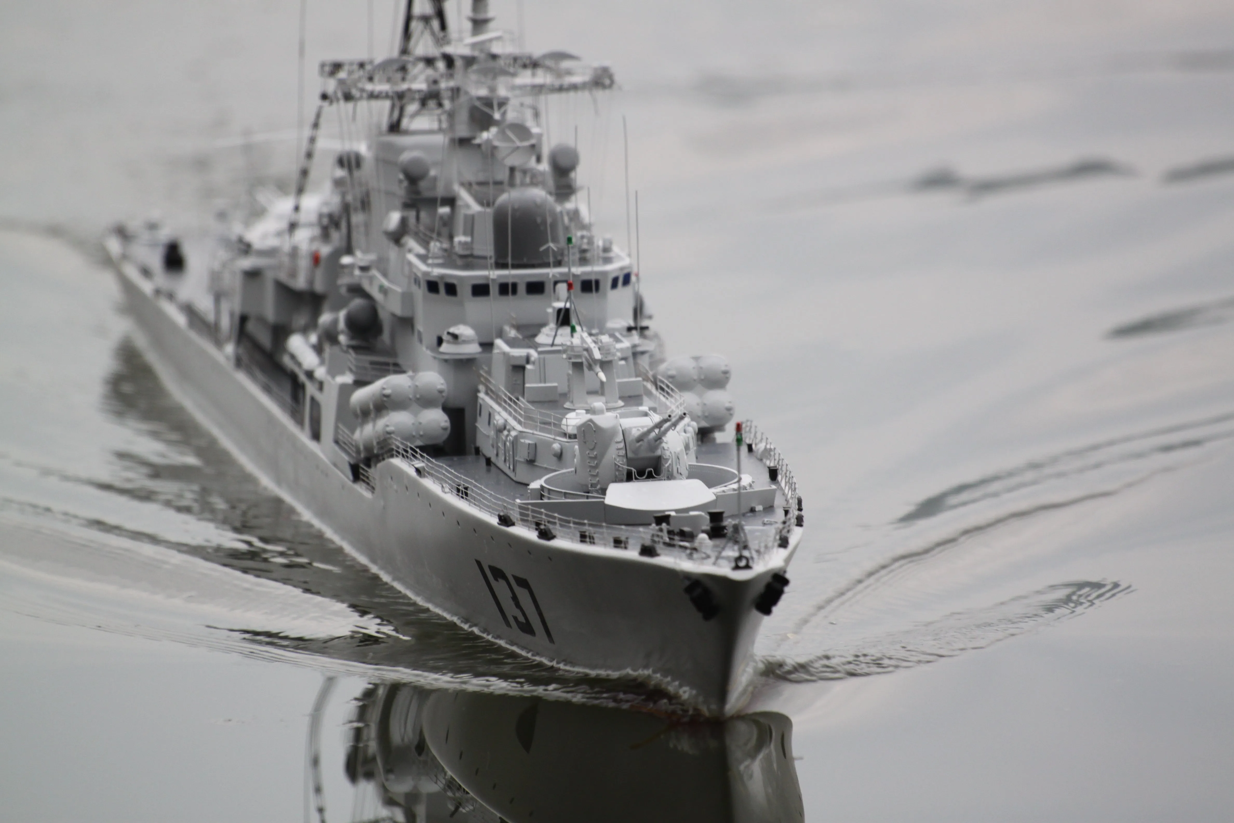 Arkmodel 1/100 Sovremenny Class Destroyer Soviet/Russian Guided Missile Destroyer Model Kit No. 7557