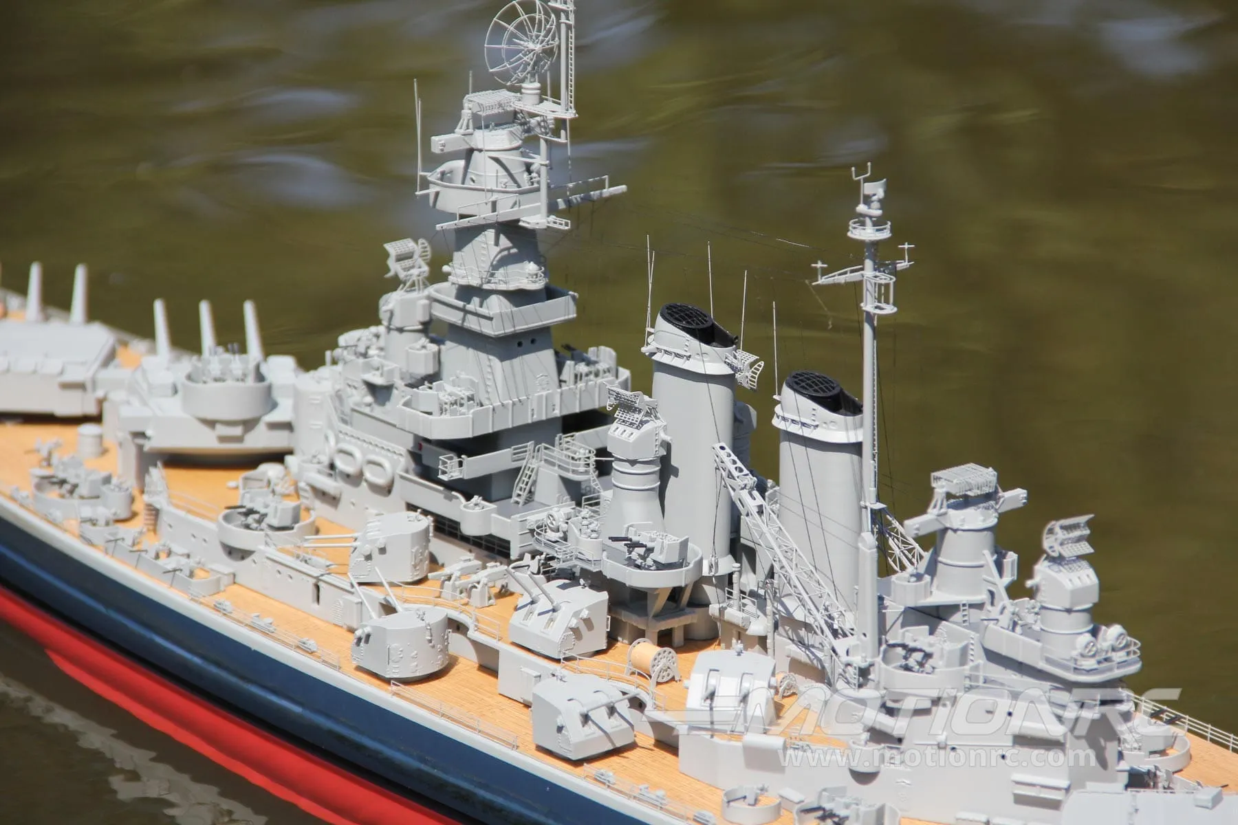 Bancroft USS North Carolina 1/200 Scale 1100mm (42.9") US Battleship - RTR