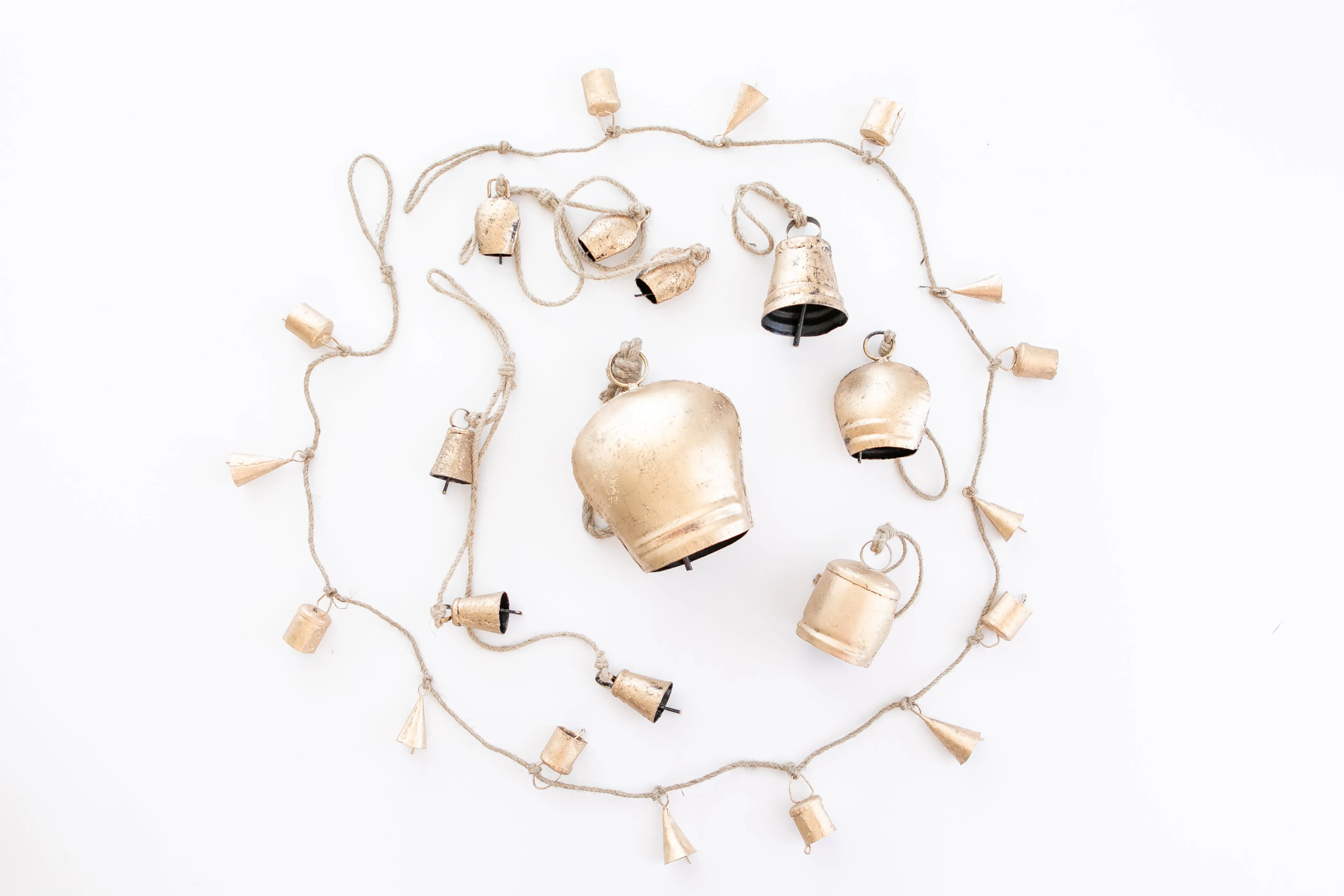 Brass Bell Holiday Garland