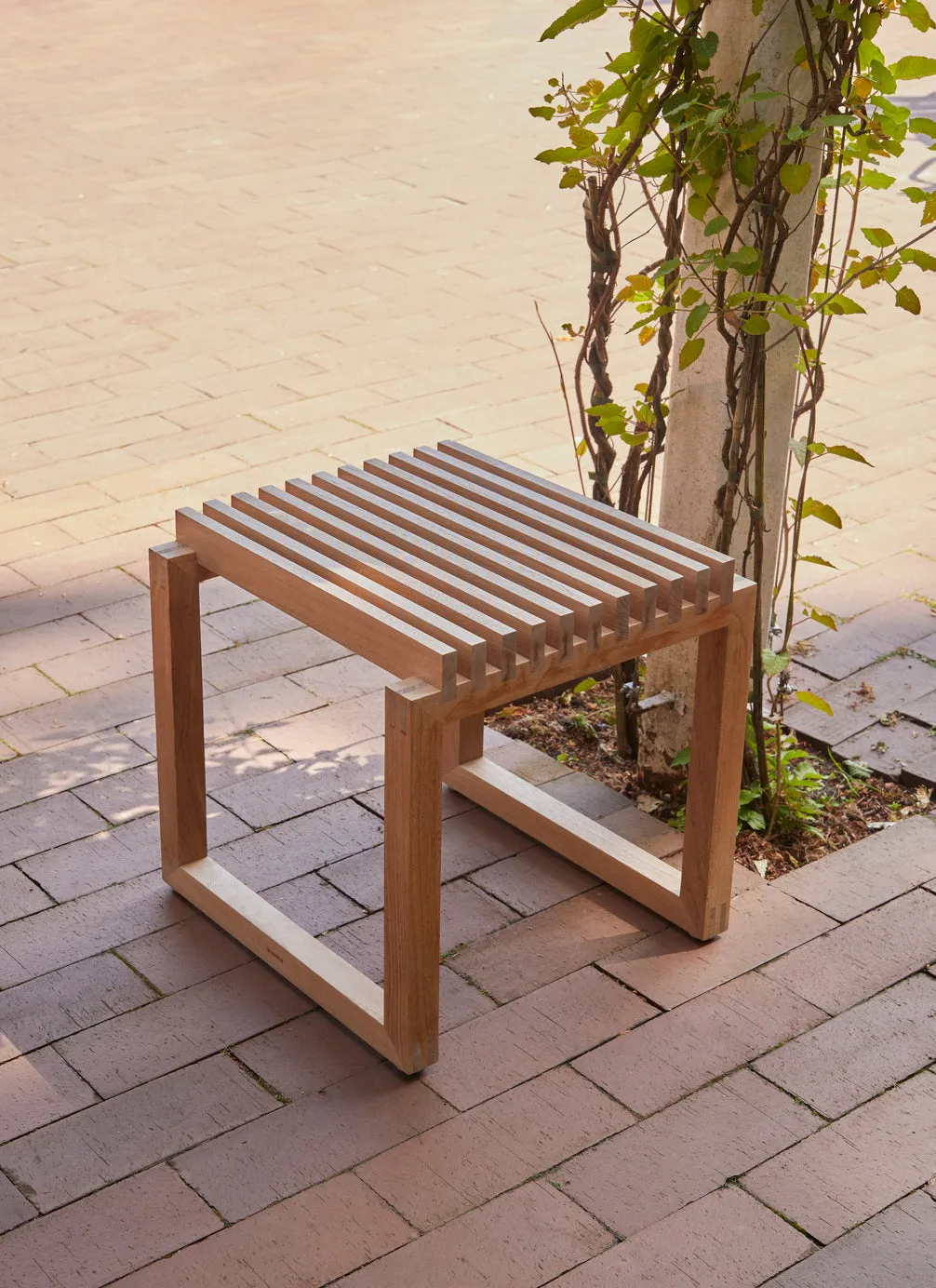 Cutter Stool