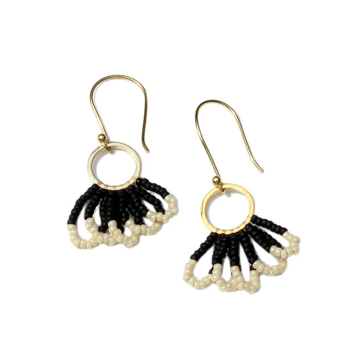 Fan Earring / Black