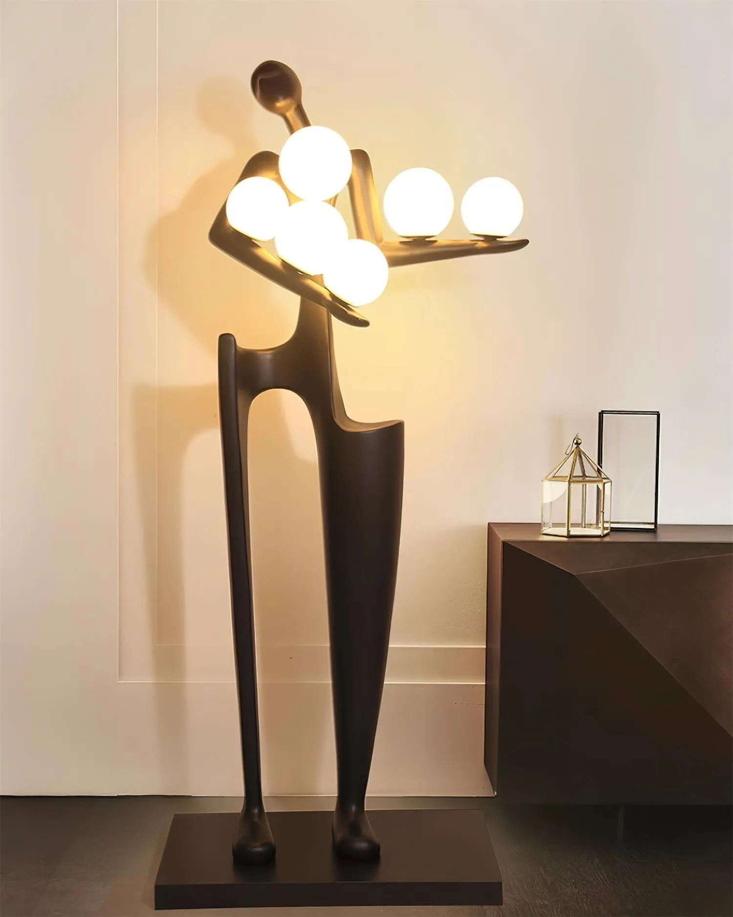 Greeter Sculpture Floor Lamp