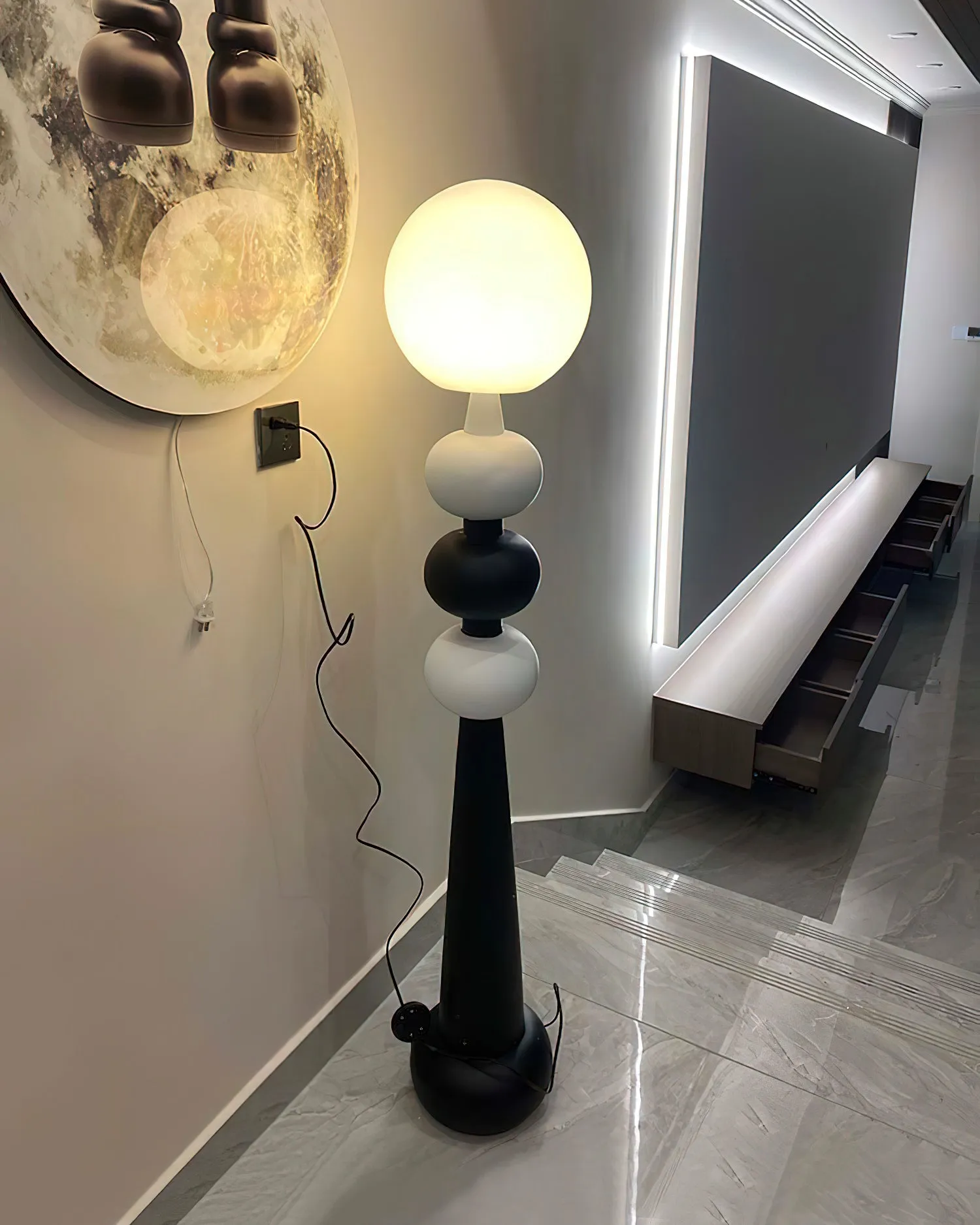 Kabin Floor Lamp