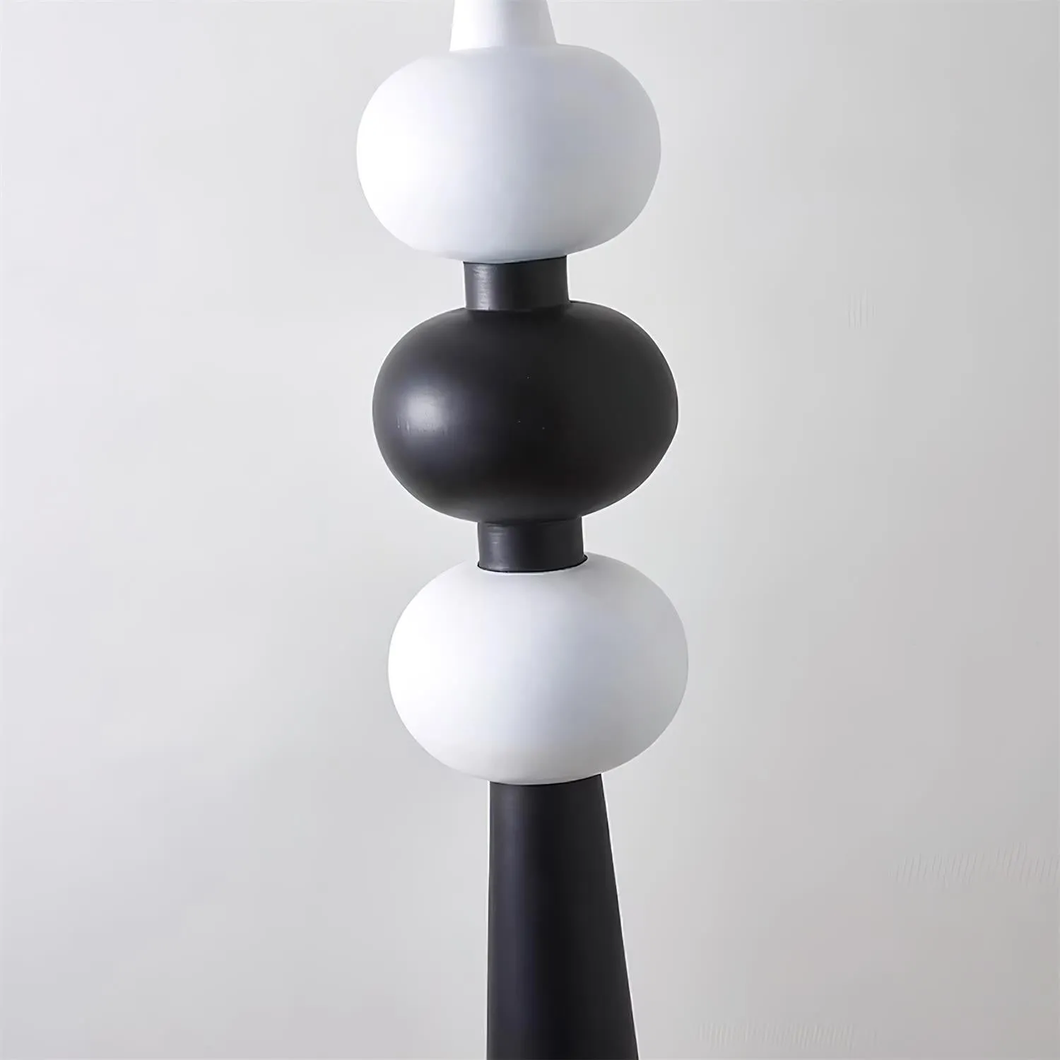 Kabin Floor Lamp