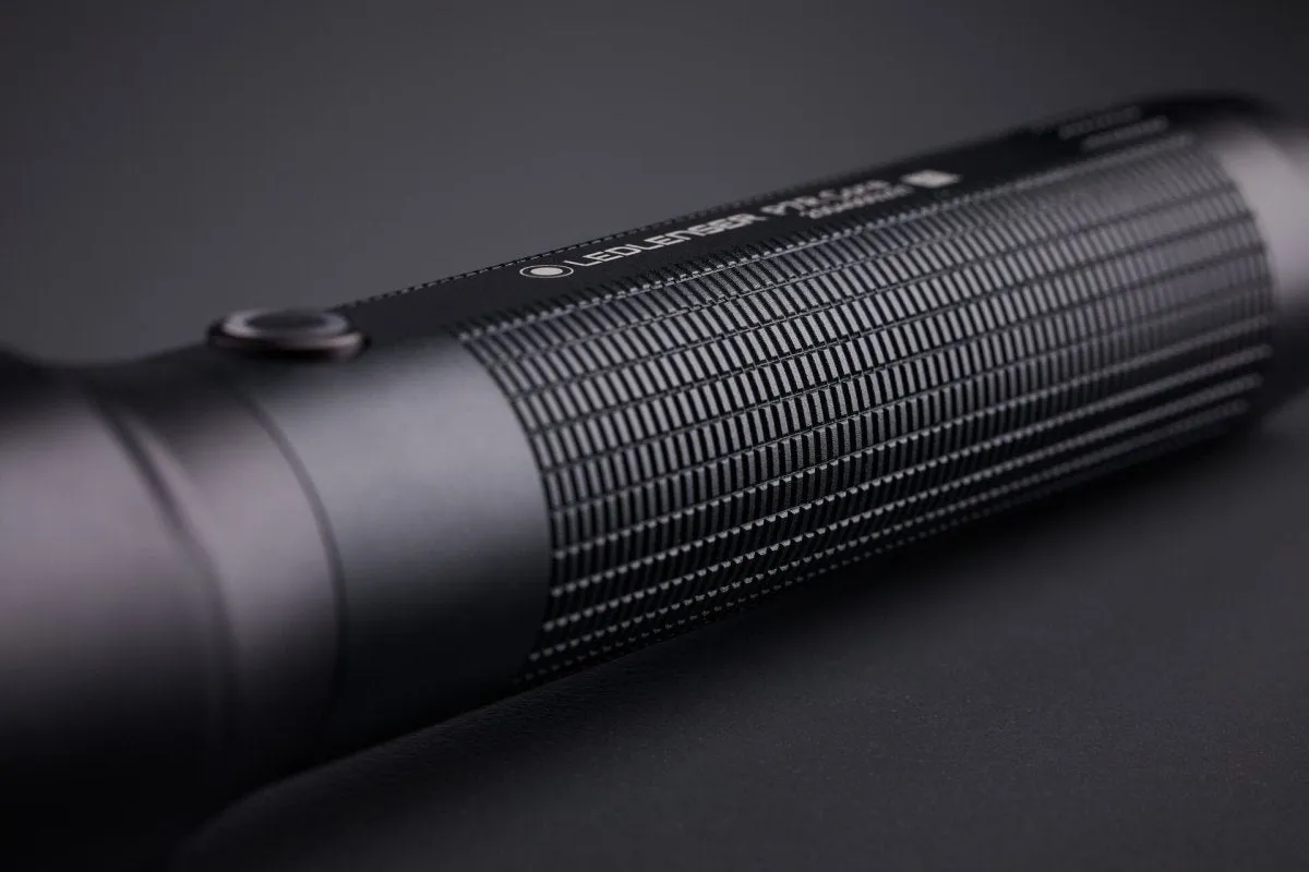 Led Lenser P7R Core Portable Electric Flashlight