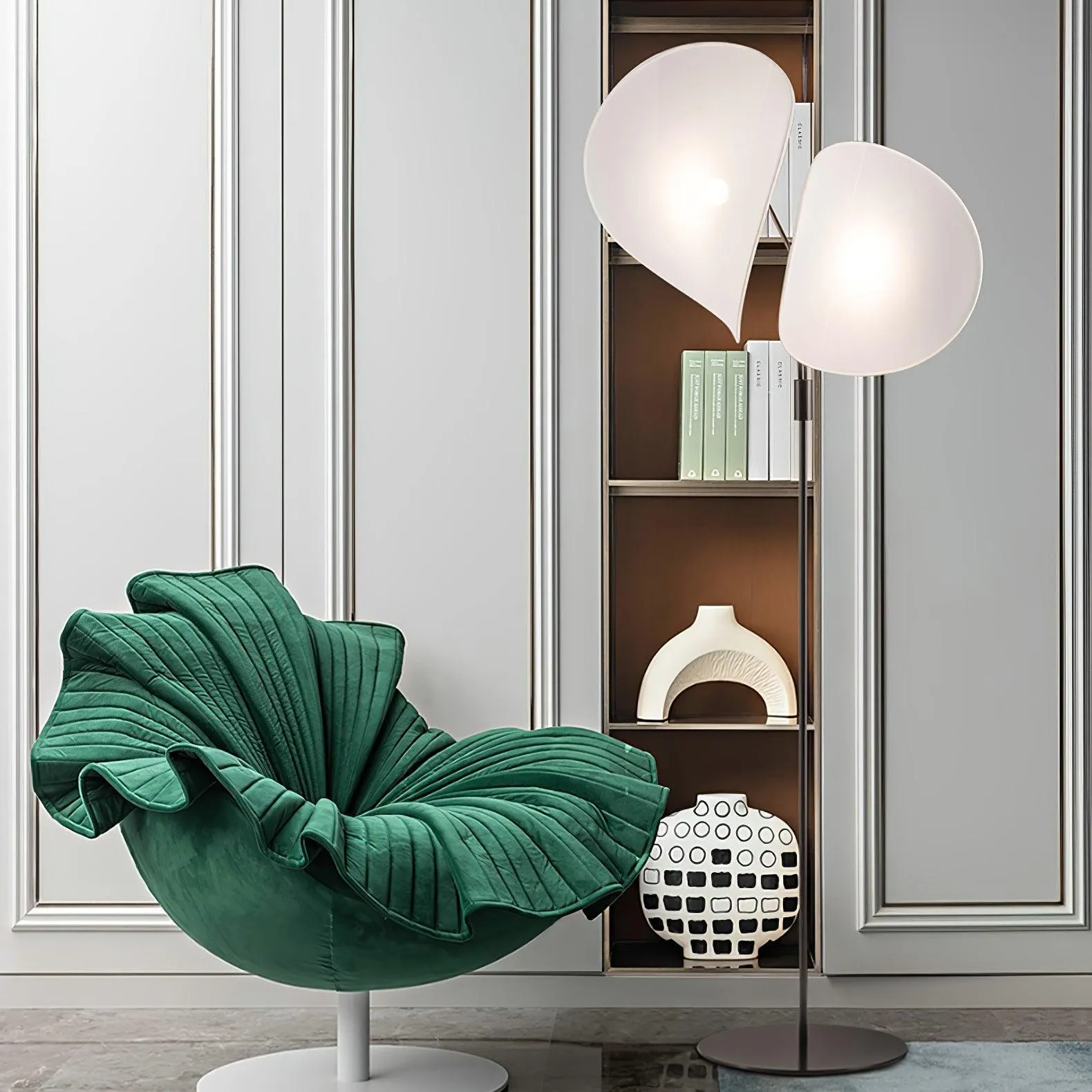 Manta Floor Lamp