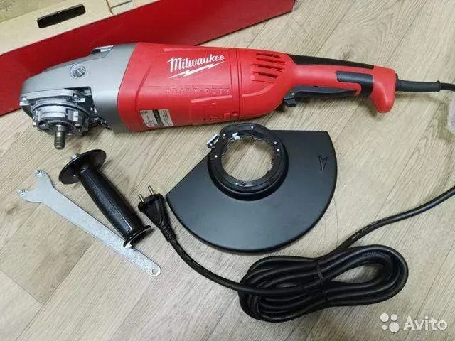 Milwaukee Angle Grinder Soft Start 9'' 2400w 6600rpm with auto balancer function AG24‐230E