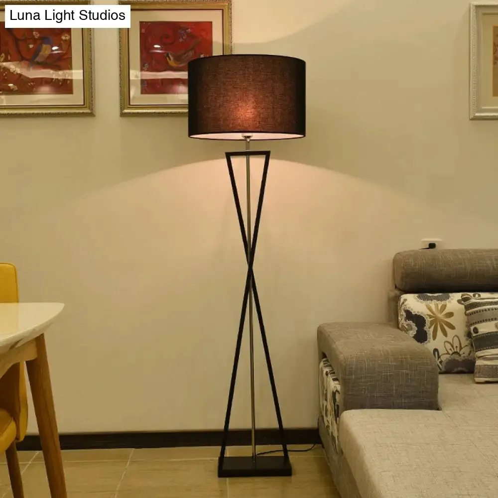 Modern Crossing Line Iron Stand-Up Lamp | 1-Bulb Reading Floor Lamp with Drum Shade (White/Black)