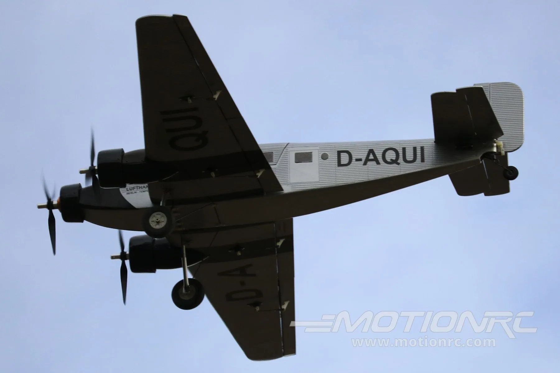 Nexa Junker JU-52 1630mm (64") Wingspan - ARF