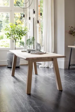 Oak Veneer Dining Table.