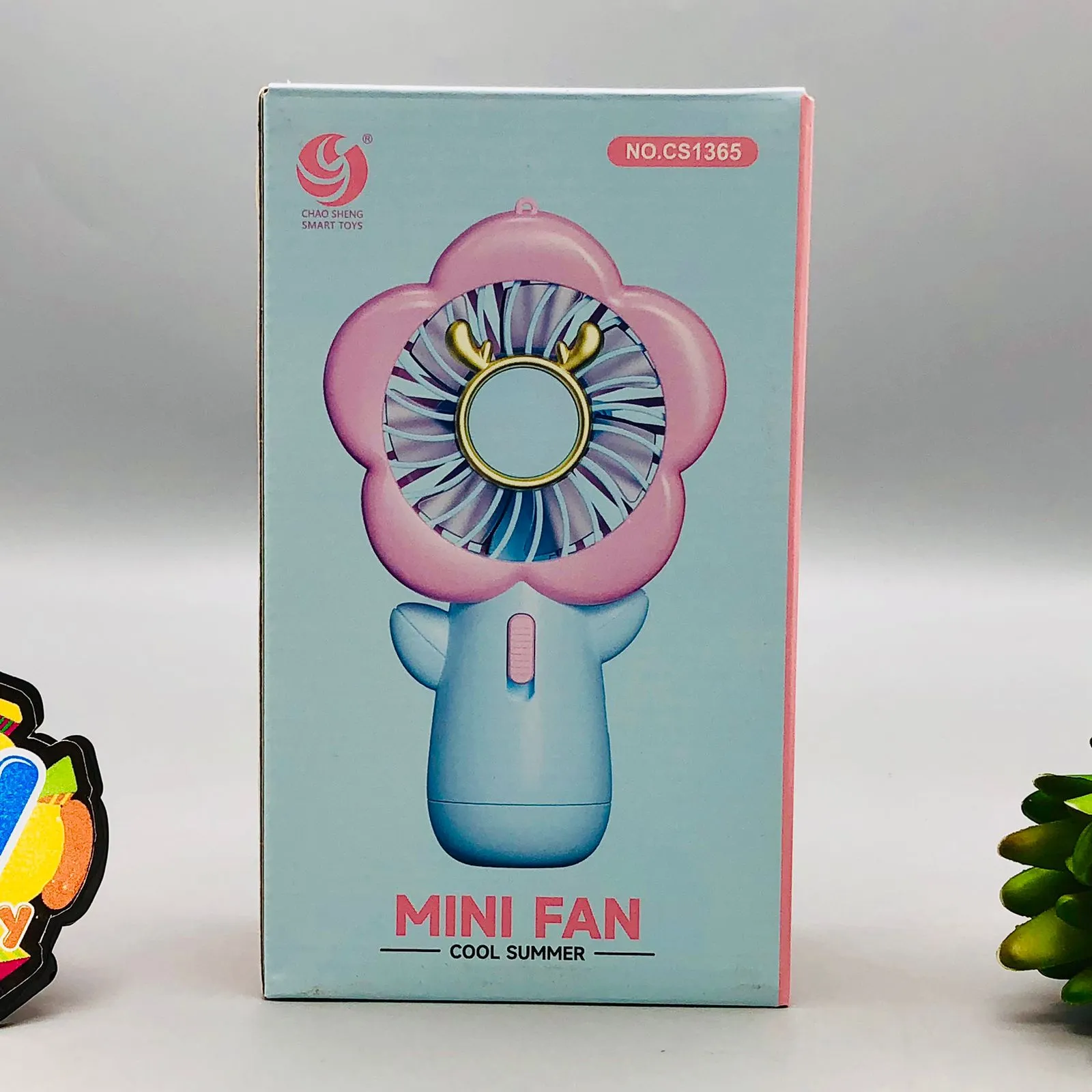 Rechargeable Flower Shaped Mini Fan With USB