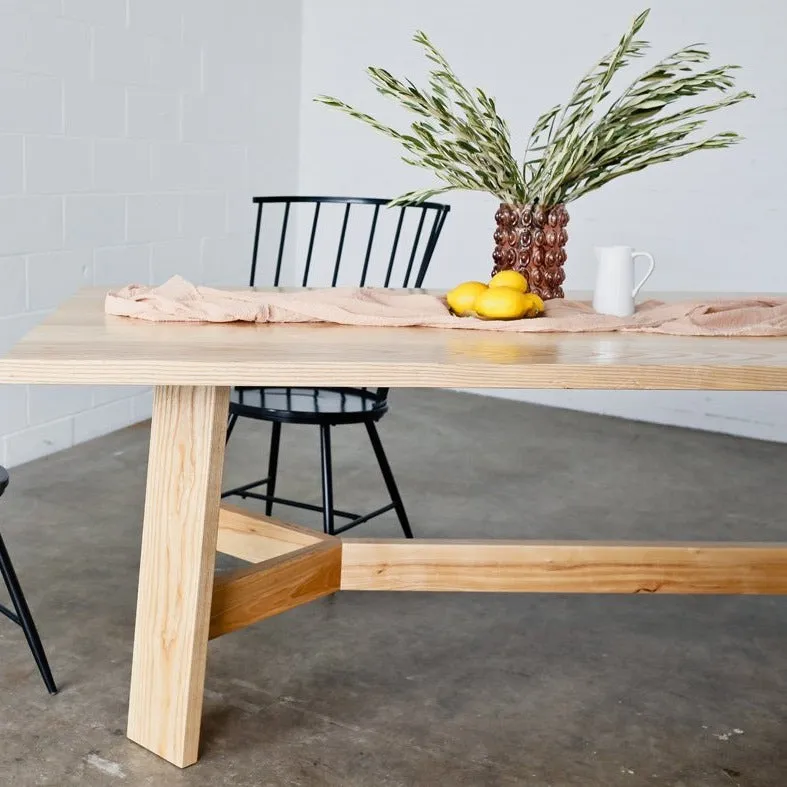 Ryder Dining Table