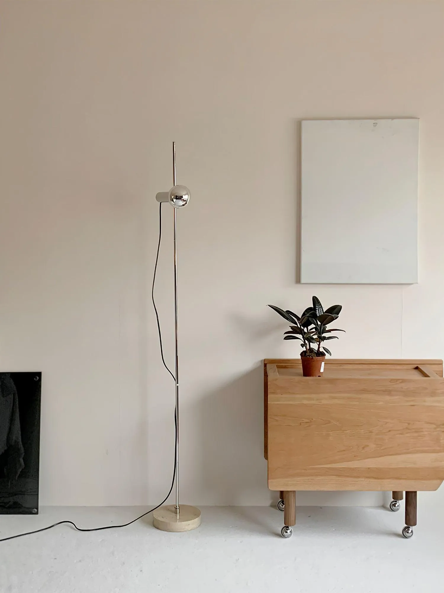 Sereno Floor Lamp