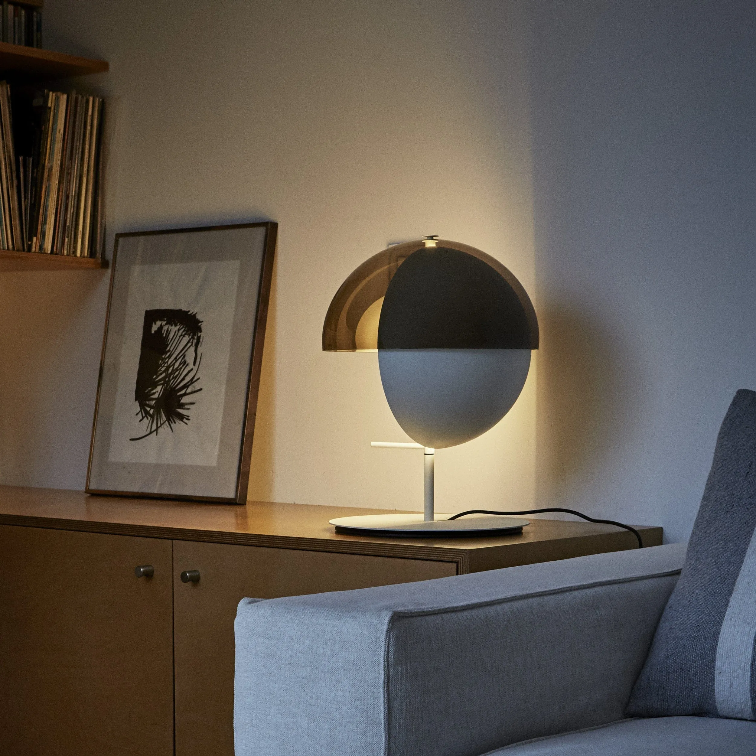 Theia Table lamp