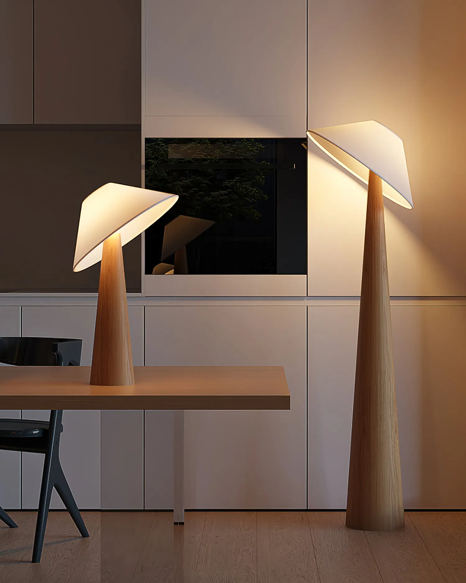 Tilt Hat Wooden Floor Lamp