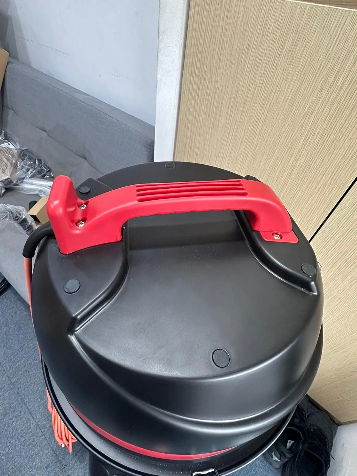 Viper Three-Motor Professional Wet & Dry Vacuum Cleaner With High Suction Power | Model : LSU395-UK